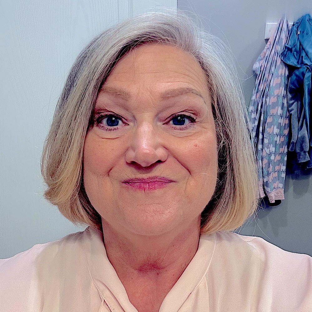 Meet your Posher, Donna